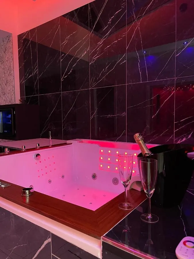 Suite Elite Катания 0*,